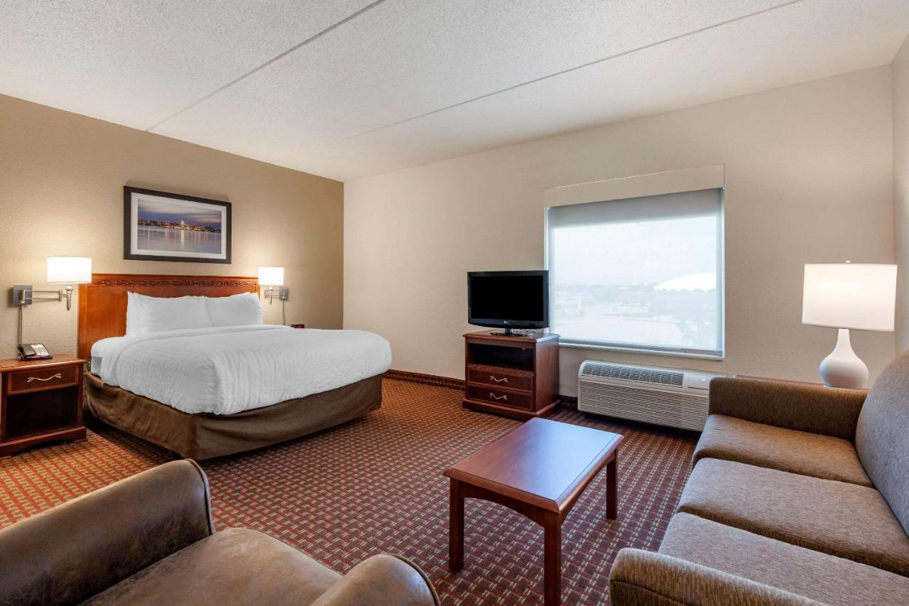 Clarion Suites At The Alliant Energy Center Madison Ngoại thất bức ảnh