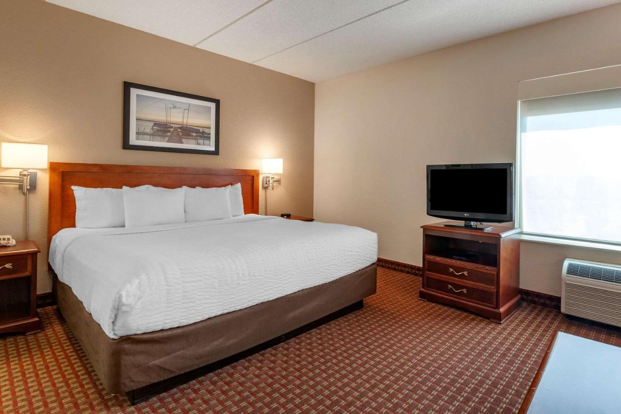 Clarion Suites At The Alliant Energy Center Madison Ngoại thất bức ảnh